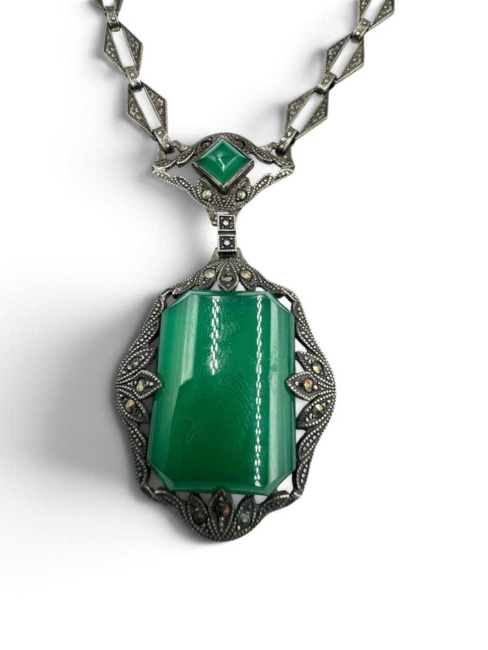 Vintage Art Deco Sterling Silver Chrysoprase Marcasite Pendant Necklace 16.5”